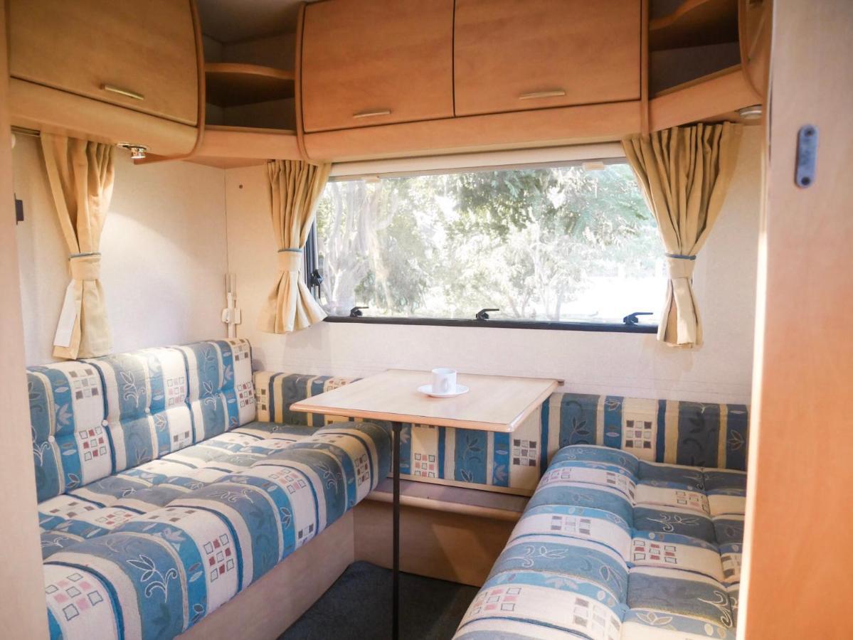 Nice Nite Campervans Ayutthaya Eksteriør bilde